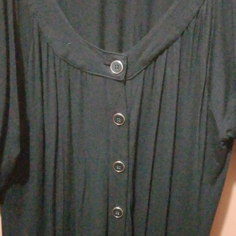 Dress - Picture 4 of 7